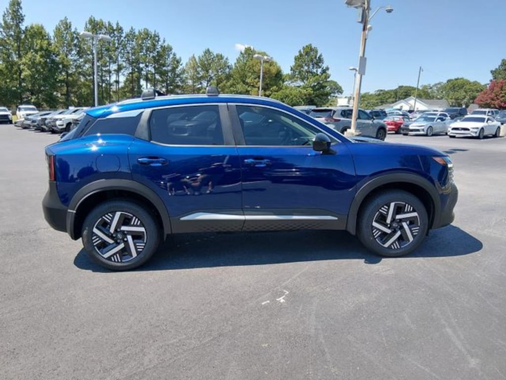 New 2026 Nissan Kicks SV SUV