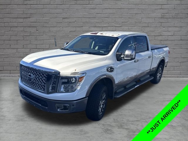  Nissan Titan XD