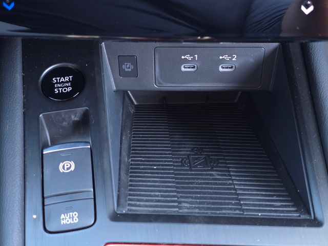 2026 Nissan KICKS SR - Photo 18