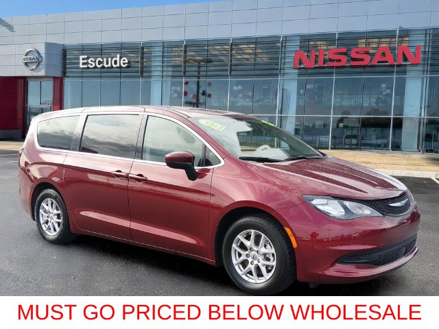 2022 Chrysler Voyager