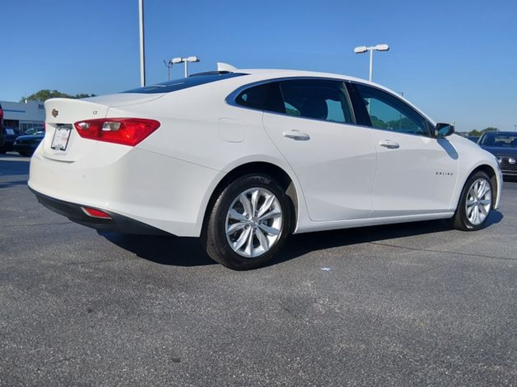 Used 2025 Chevrolet Malibu LT Sedan