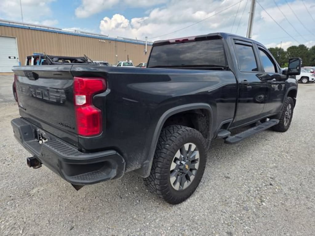 Used 2024 Chevrolet Silverado 2500 HD Custom Truck