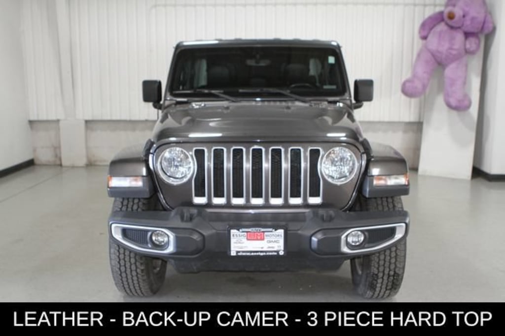Used 2018 Jeep Wrangler Unlimited Sahara