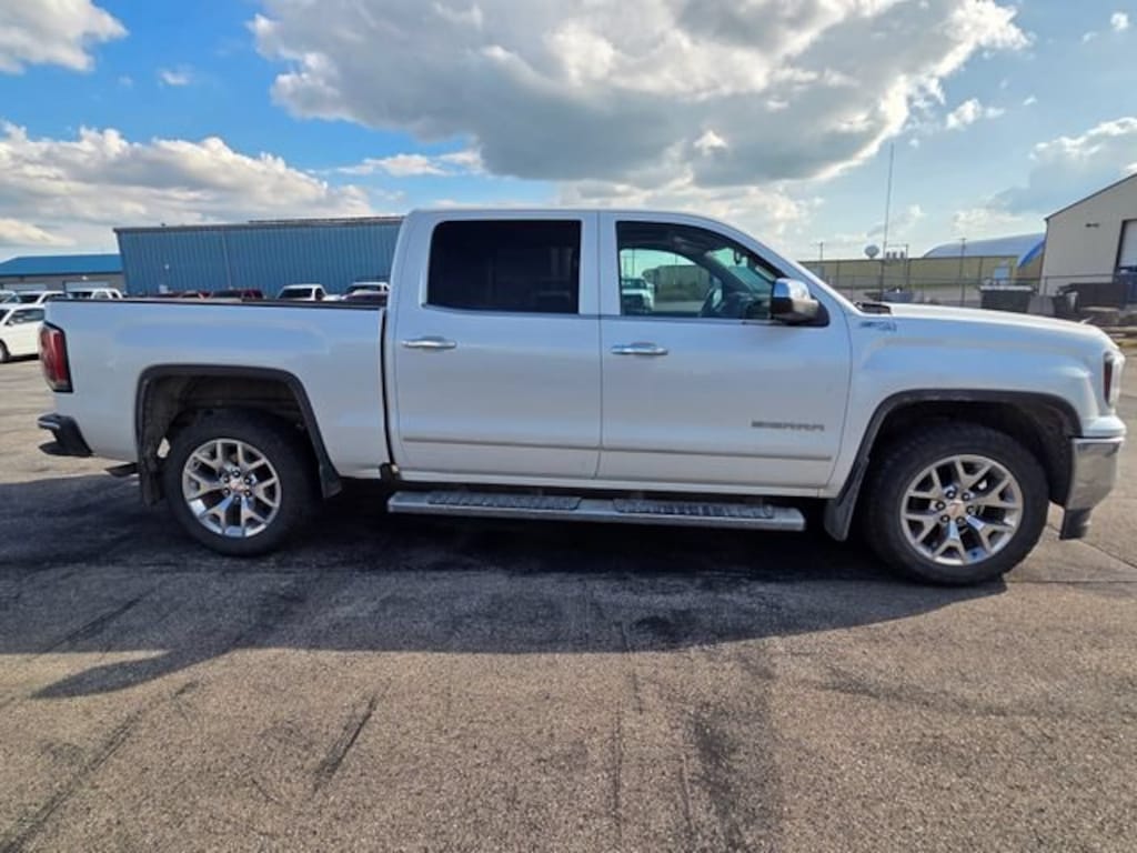 Used 2017 GMC Sierra 1500 SLT Truck
