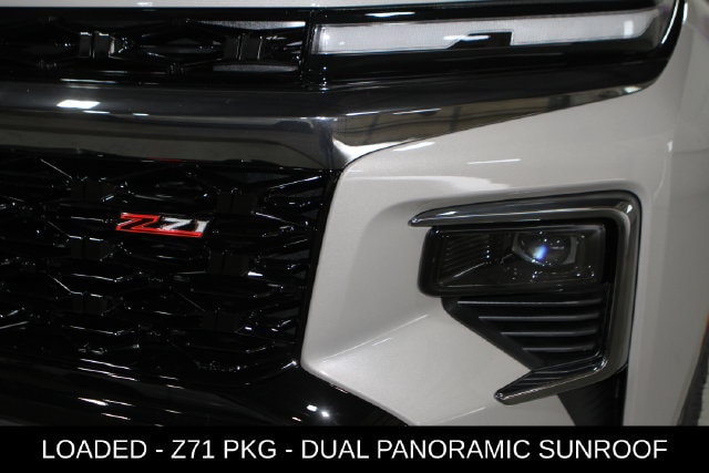 2027 Chevrolet Traverse Z71 - Photo 8