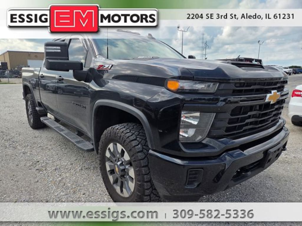 Used 2024 Chevrolet Silverado 2500 HD Custom Truck Crew Cab
