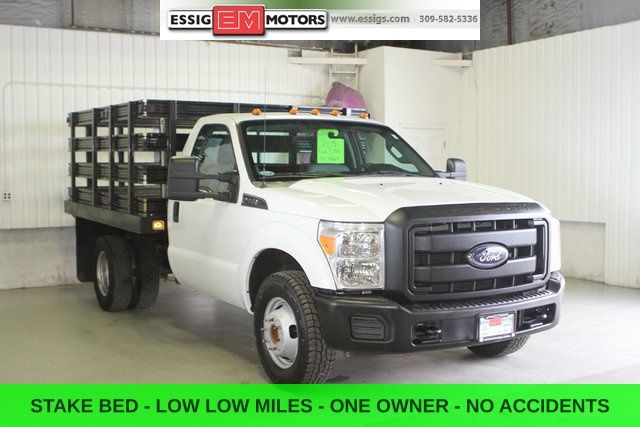 2015 Ford F-350 Chassis XL Truck Regular Cab