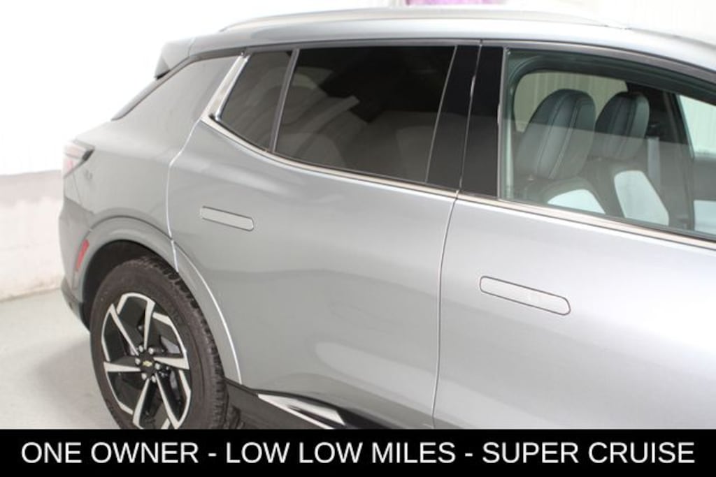 Used 2024 Chevrolet Equinox EV LT2 SUV