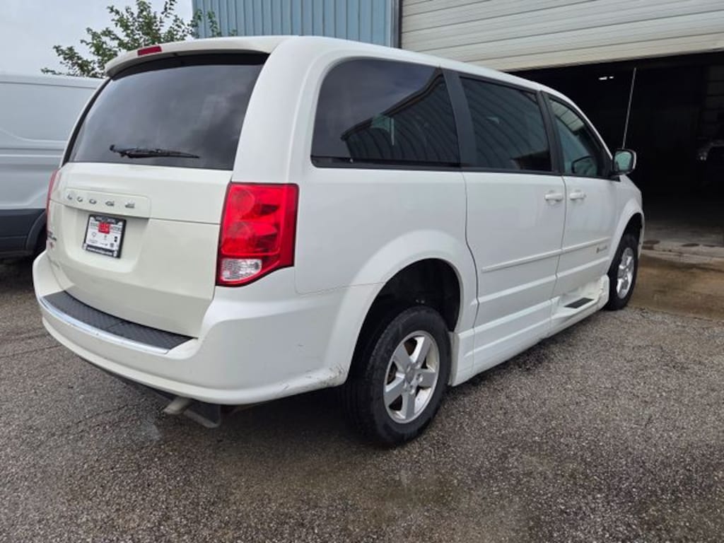 Used 2012 Dodge Grand Caravan SXT Van