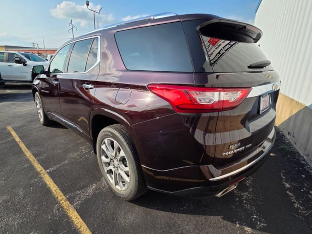 Used 2021 Chevrolet Traverse Premier SUV