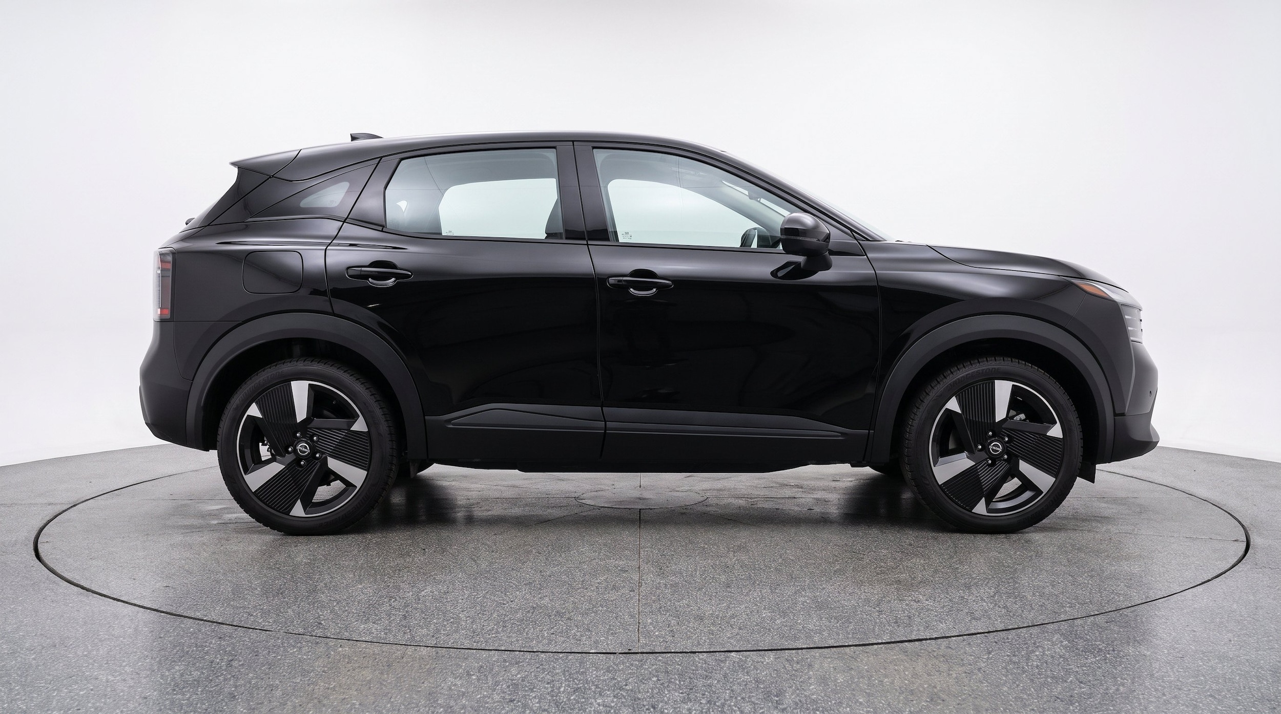 Thumbnail: 2026 Nissan Kicks - 11