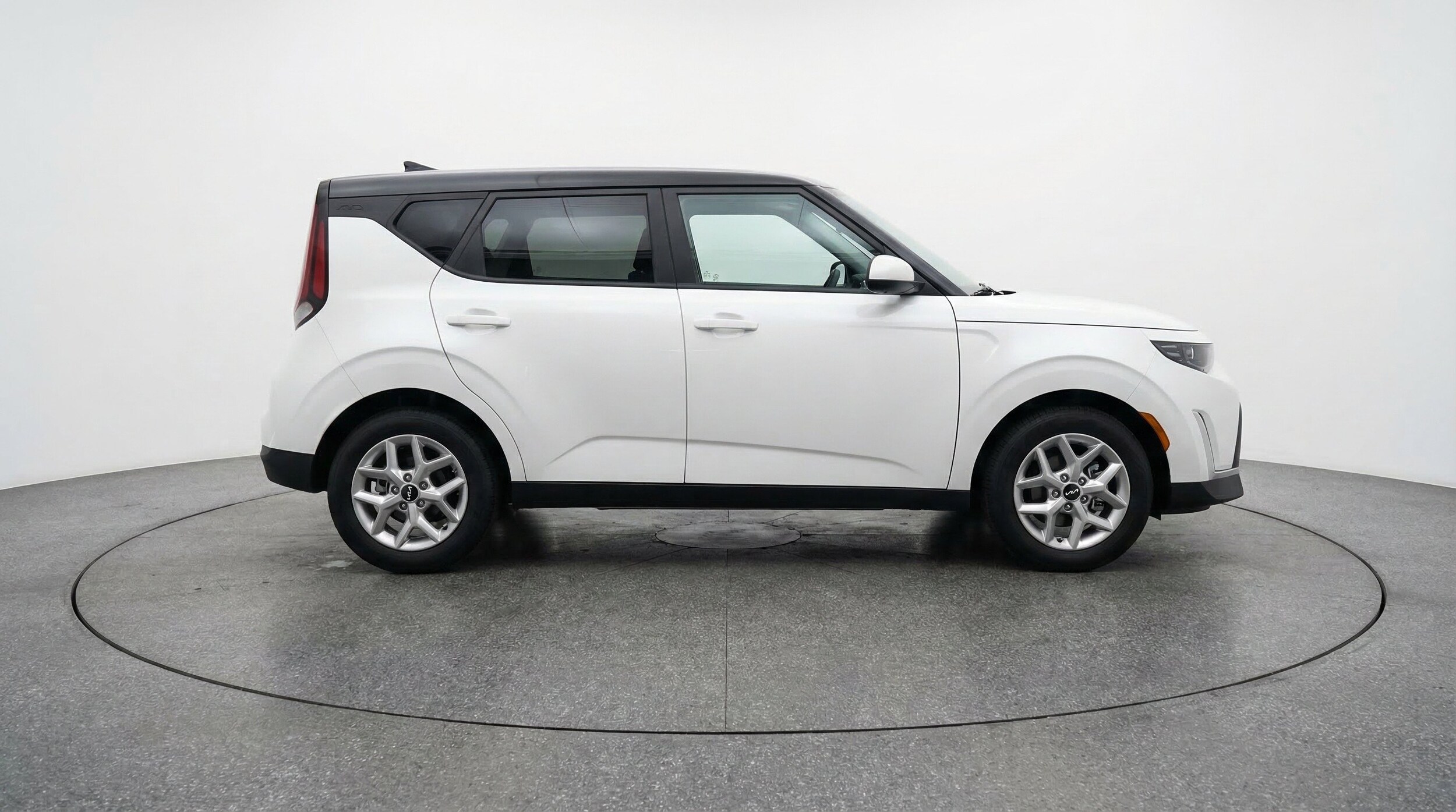 Thumbnail: 2025 Kia Soul - 10