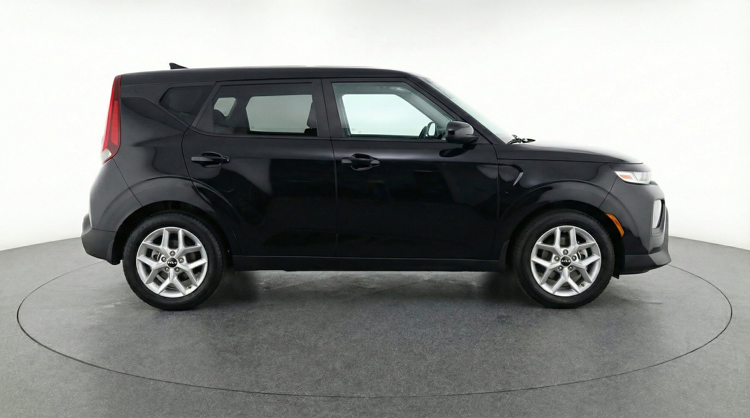Thumbnail: 2025 Kia Soul - 10