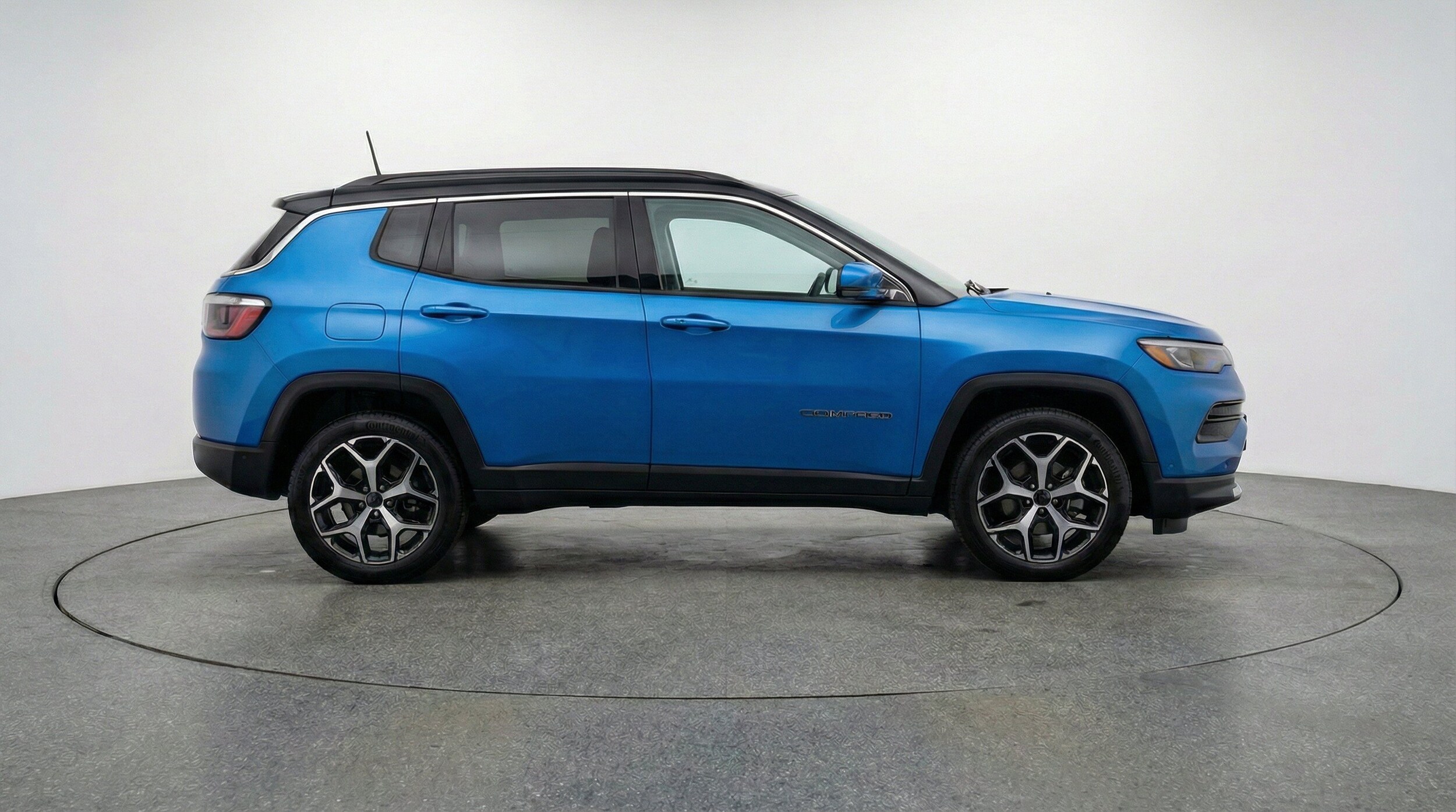 Thumbnail: 2025 Jeep Compass - 11