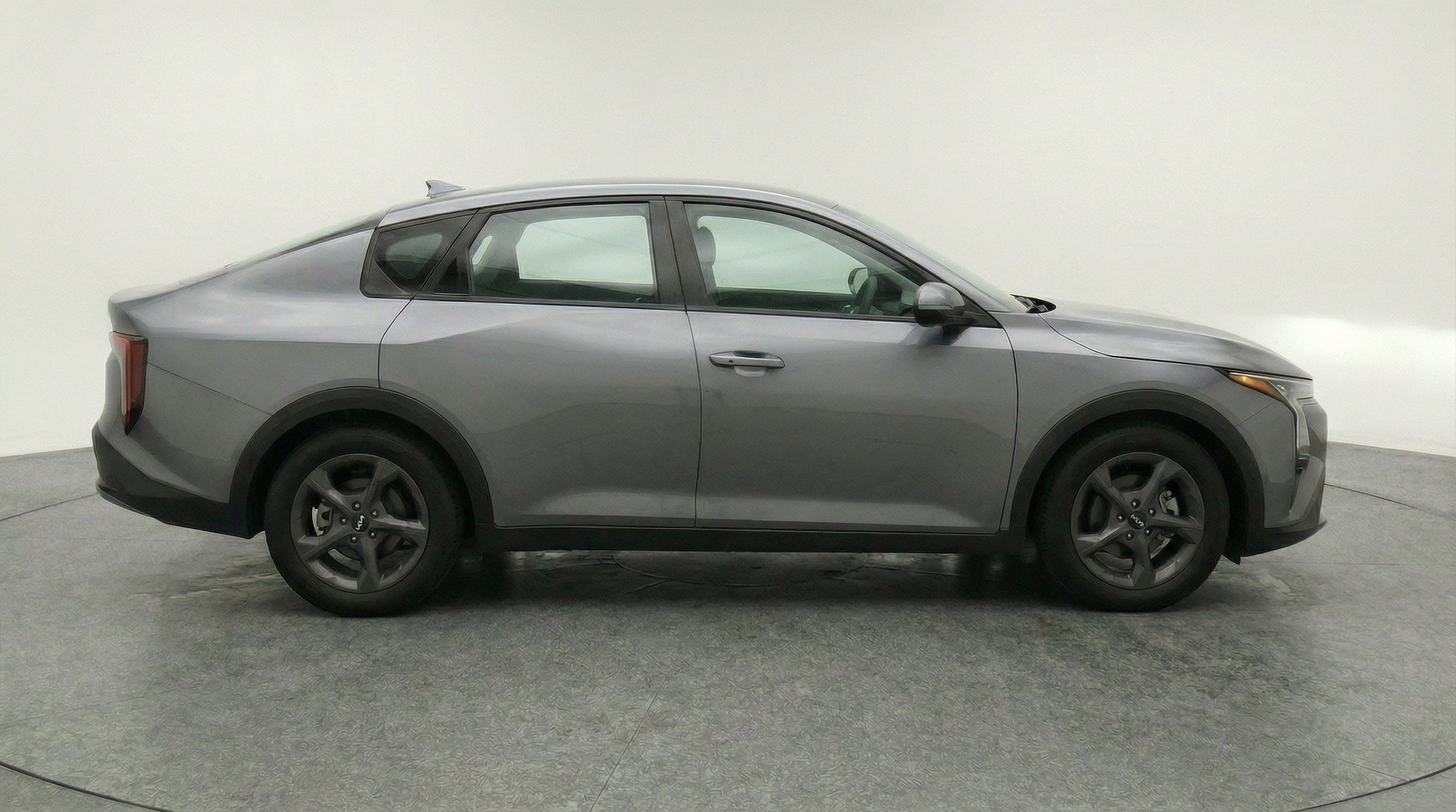 Thumbnail: 2025 Kia K4 - 10