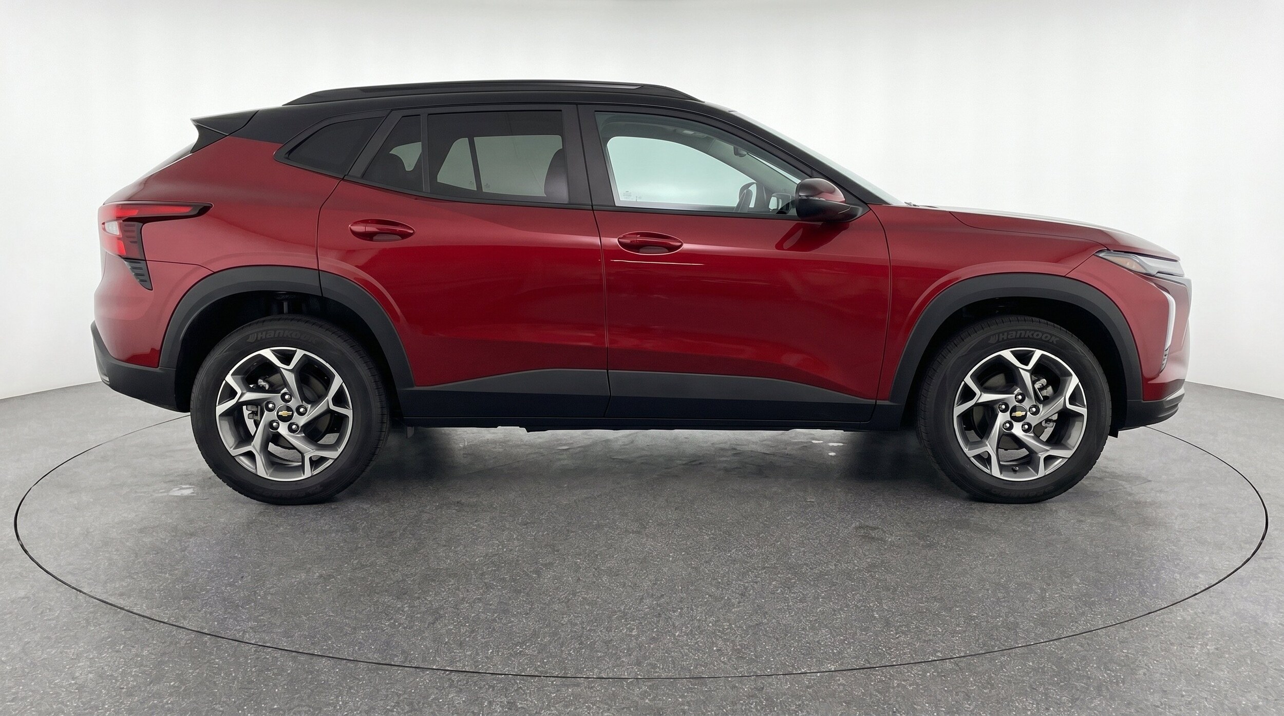 Thumbnail: 2025 Chevrolet Trax - 10