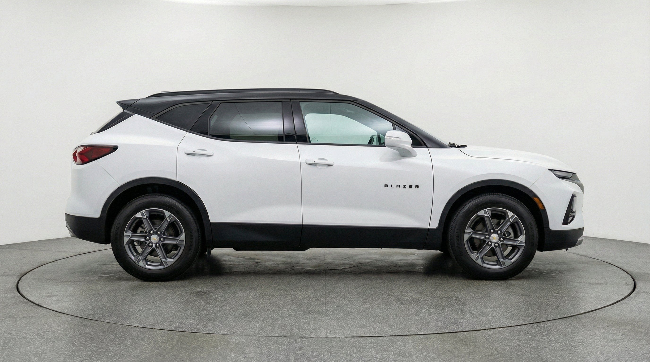 Thumbnail: 2025 Chevrolet Blazer - 10