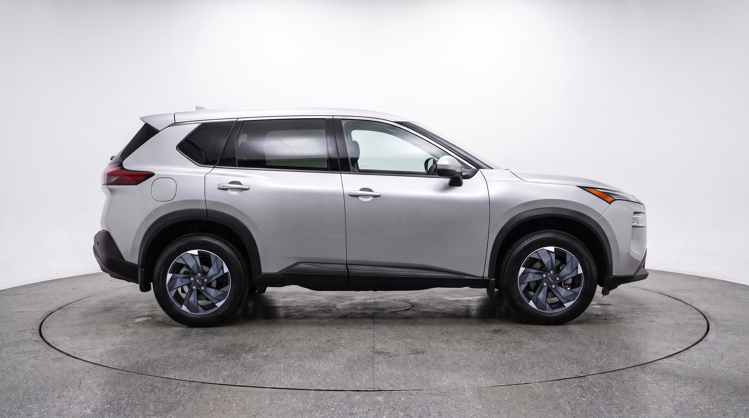 Thumbnail: 2025 Nissan Rogue - 10