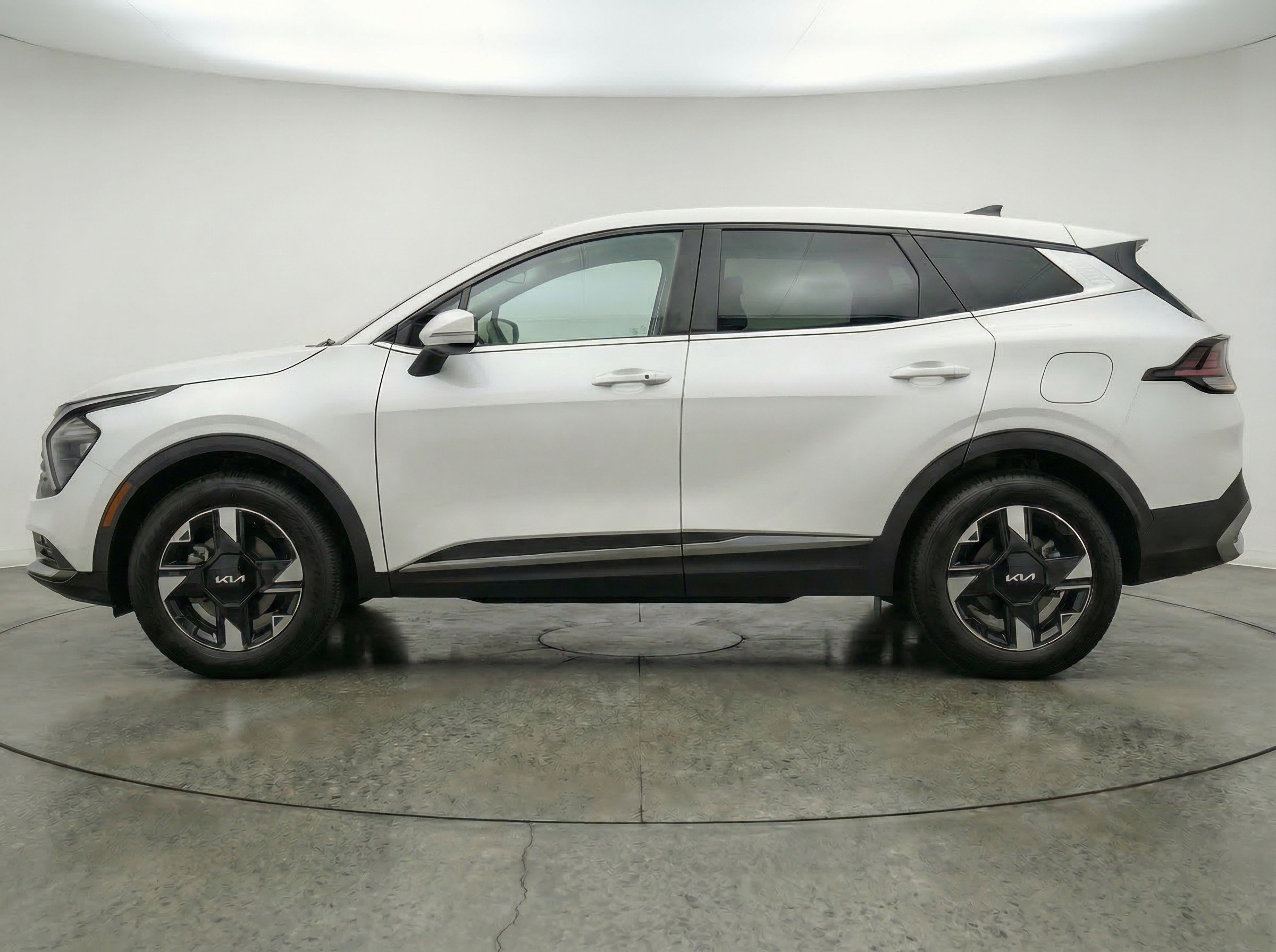 Thumbnail: 2026 Kia Sportage - 5