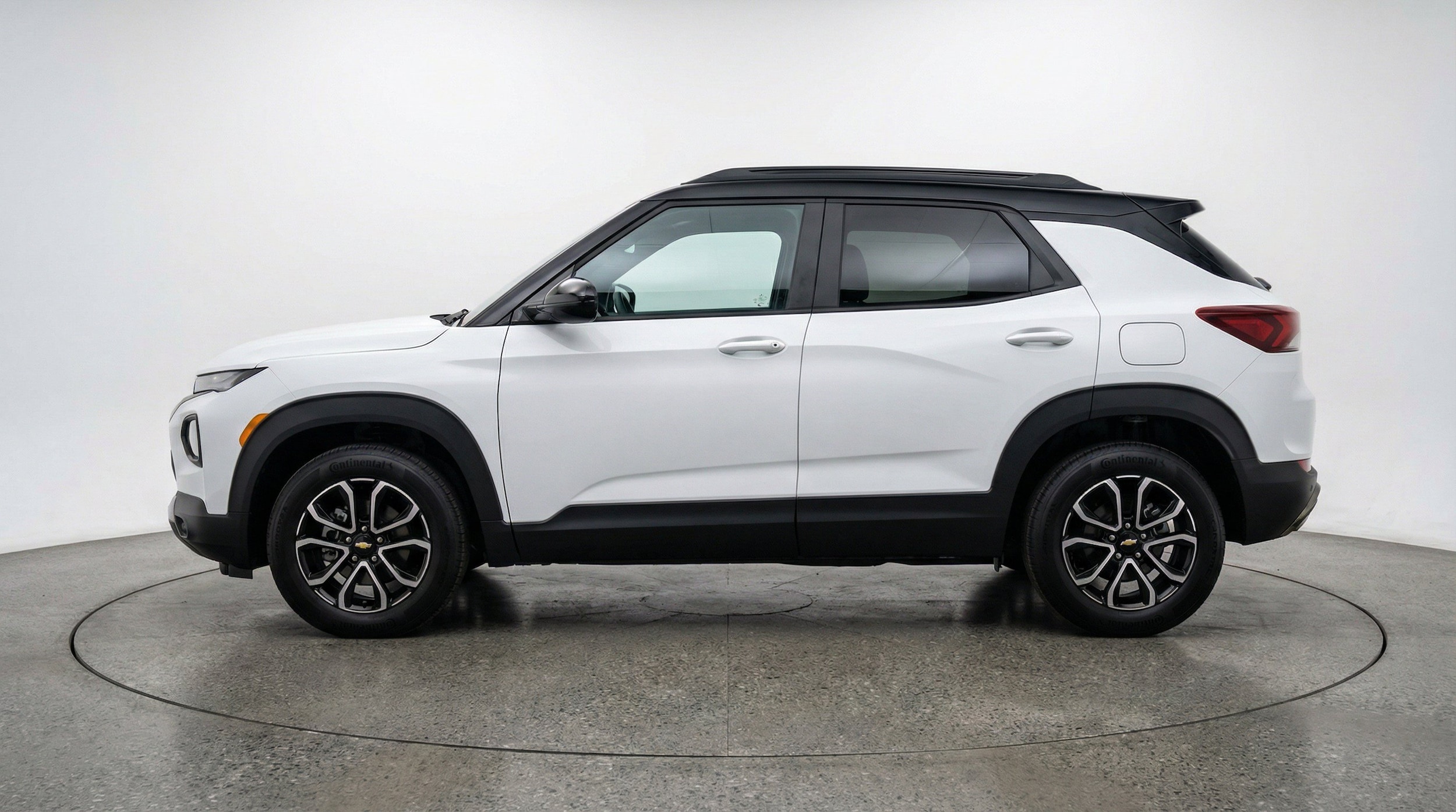 Thumbnail: 2025 Chevrolet TrailBlazer - 5