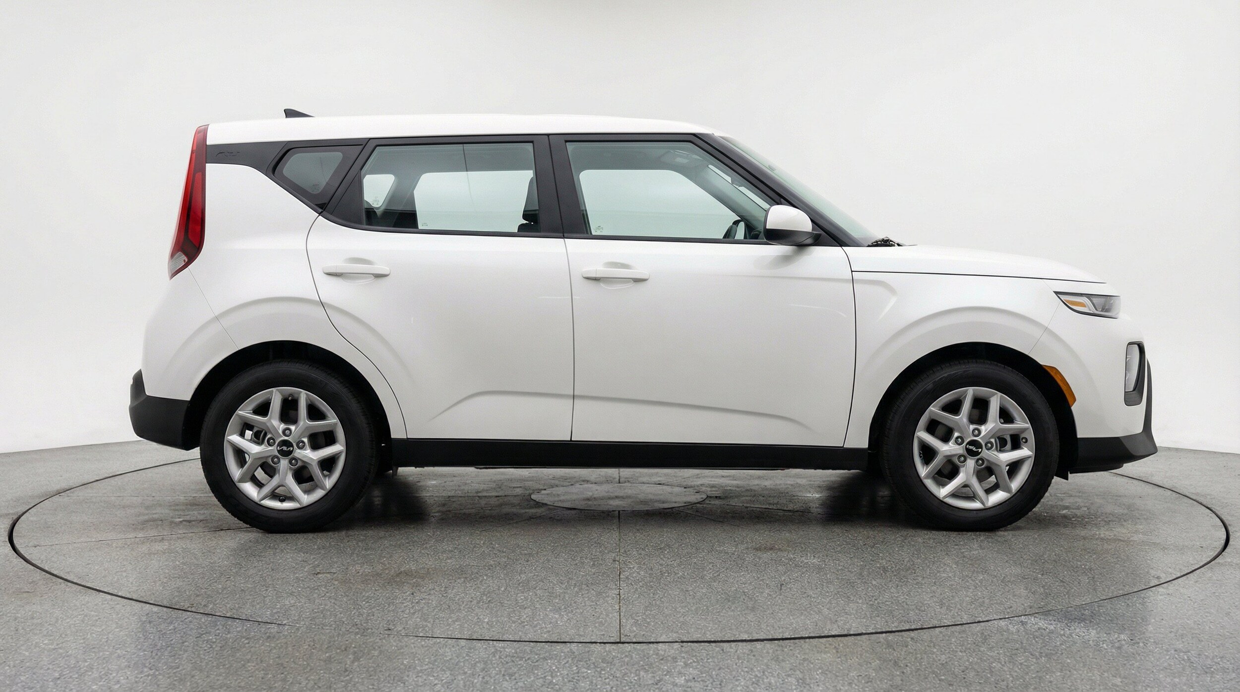 Thumbnail: 2025 Kia Soul - 10