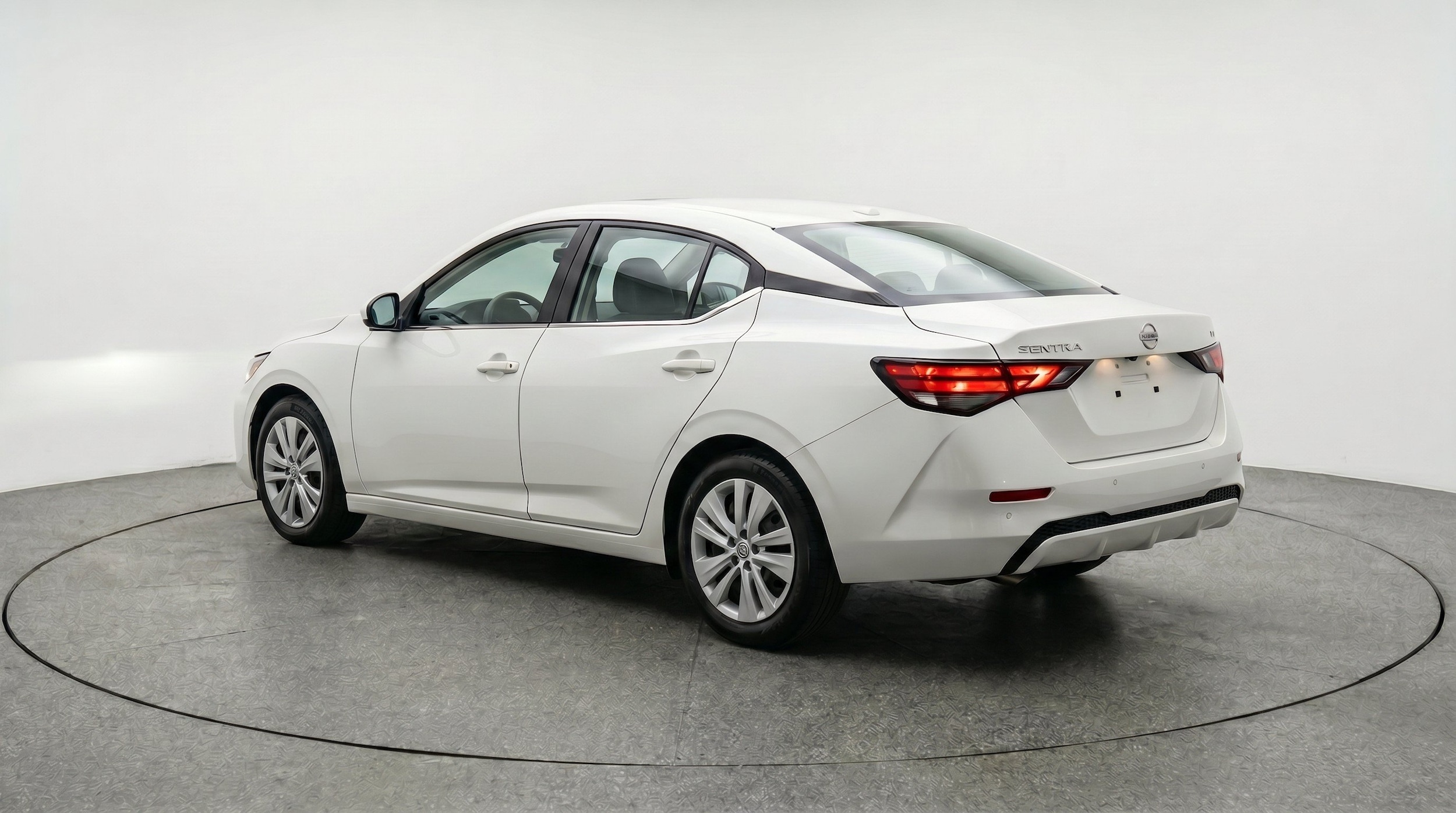 Thumbnail: 2025 Nissan Sentra - 6
