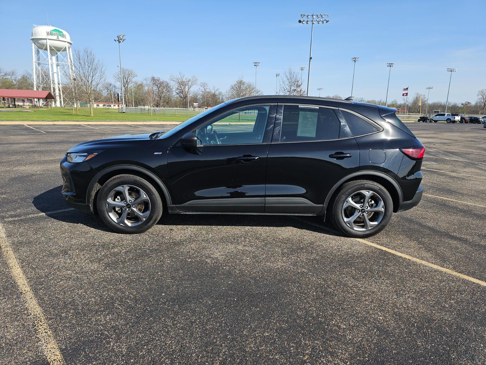 2025 Ford Escape ST-Line - Photo 8