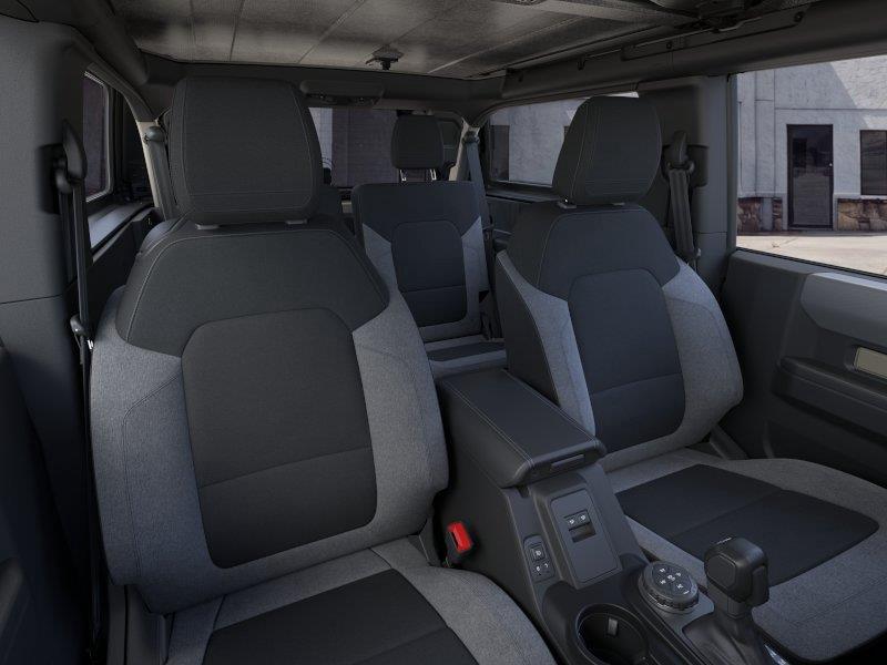 2025 Ford Bronco 2-Door Base - Photo 10