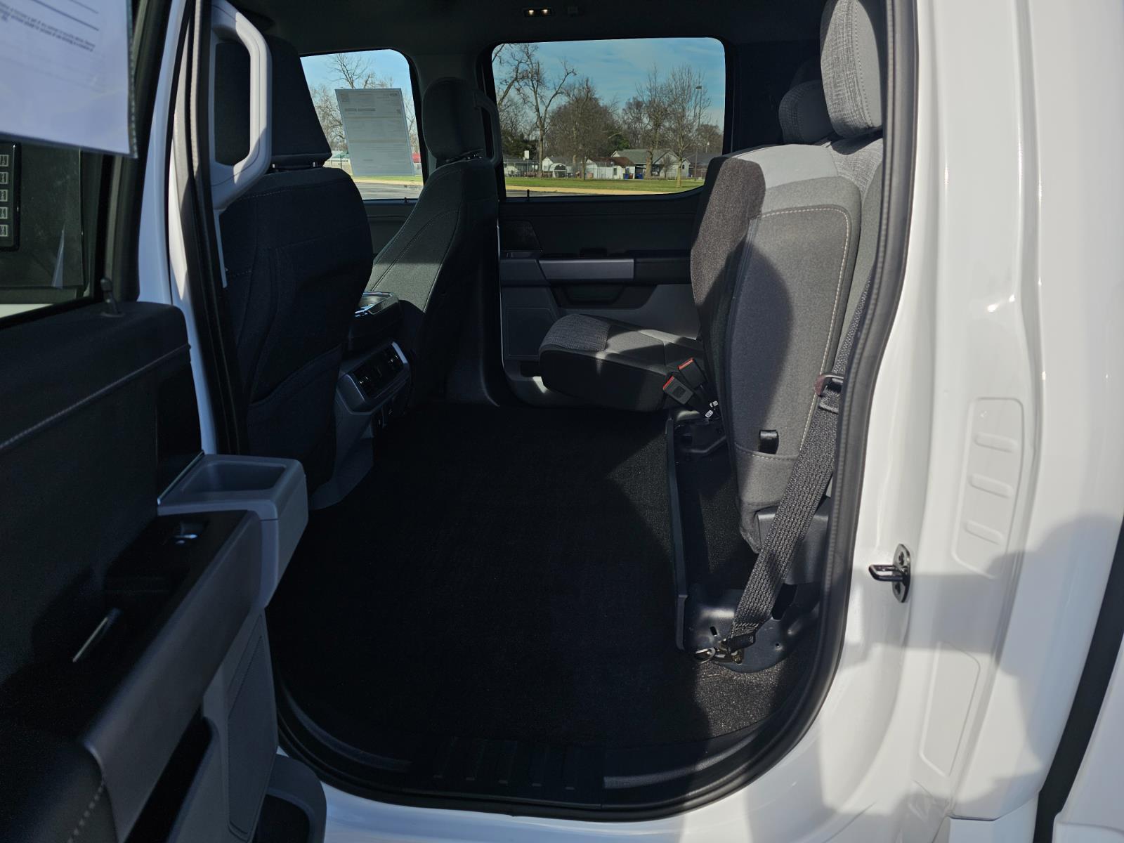 2023 Ford F-150 XLT - Photo 10