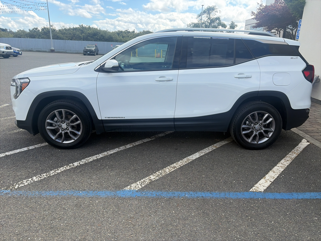 Used 2023 GMC Terrain SLT SUV