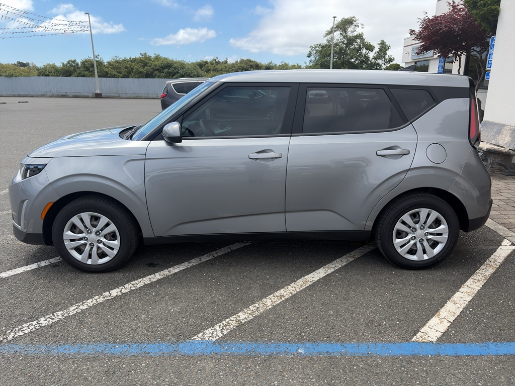 Used 2023 Kia Soul LX Hatchback