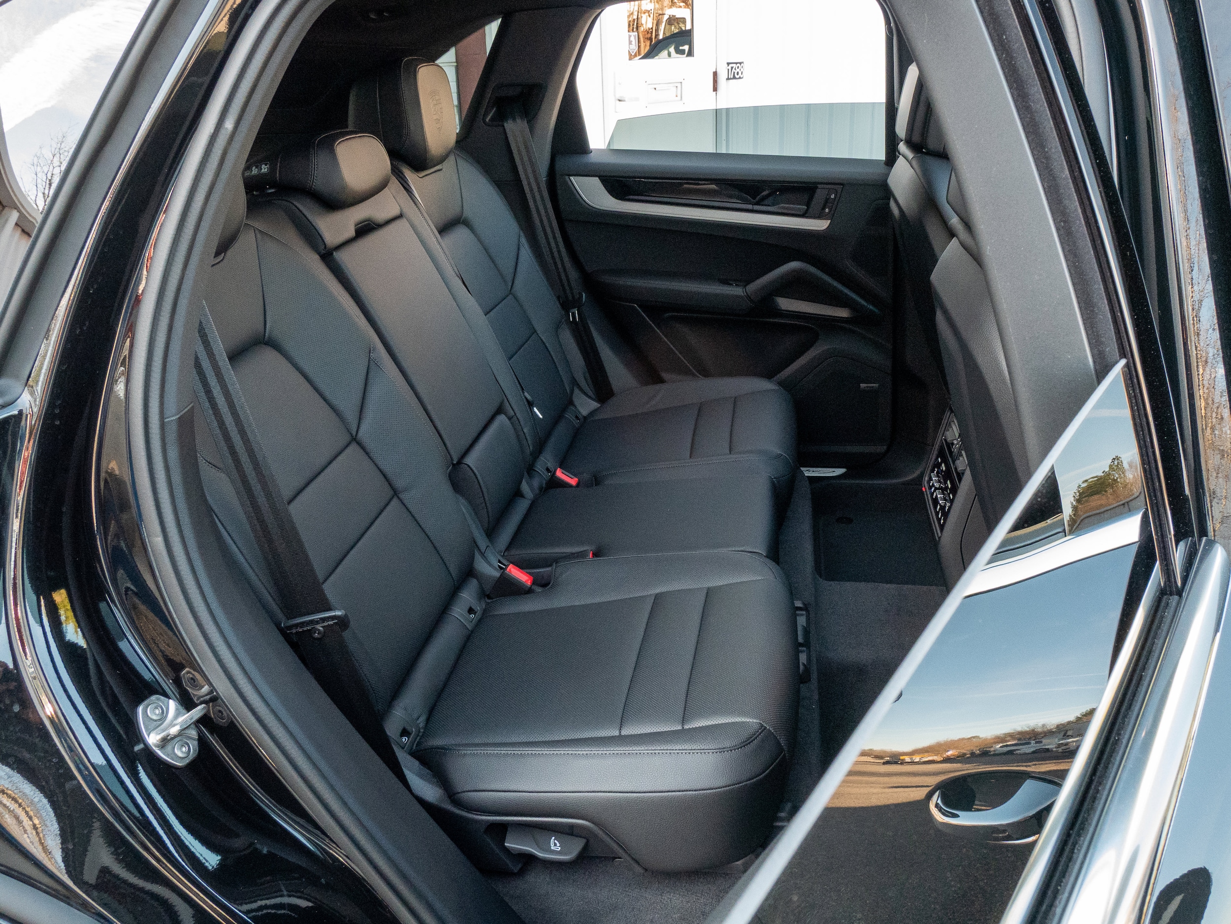2026 Porsche Cayenne Base - Photo 36