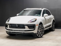 2026 Porsche Macan AWD