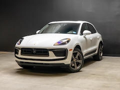 2026 Porsche Macan AWD