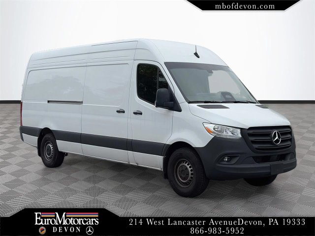 2025 Mercedes-Benz Sprinter Cargo Van Base