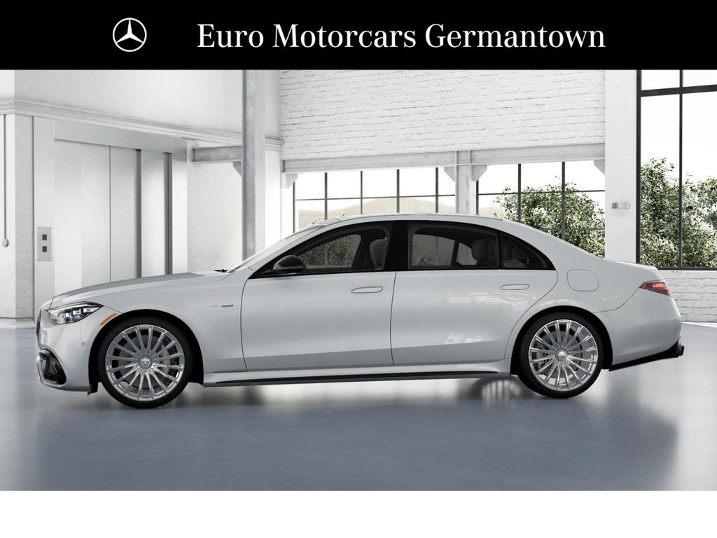 2026 Mercedes-Benz S-Class AMG S 63 - Photo 33