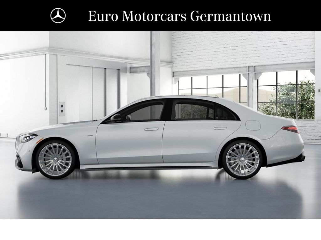 2026 Mercedes-Benz S-Class AMG S 63 - Photo 32