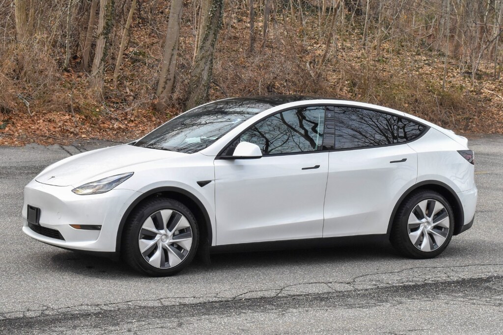 Used 0 Tesla Model Y Standard Range SUV