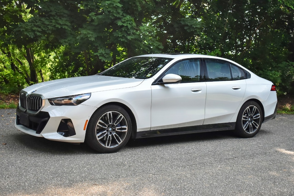 Used 2026 BMW 530i xDrive Sedan