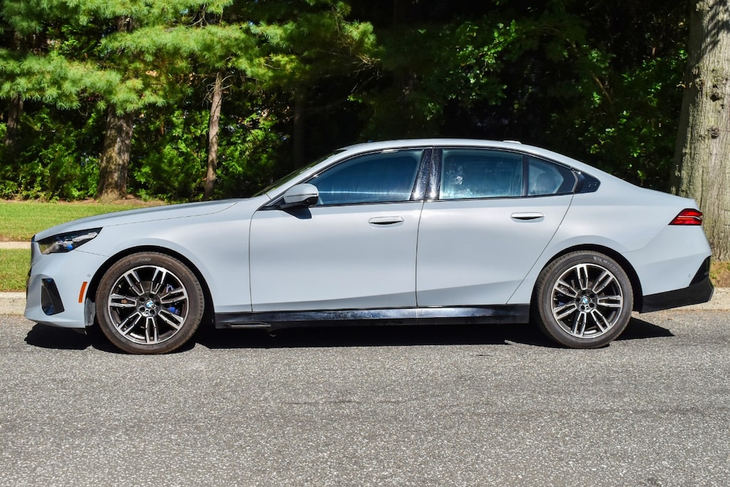 Used 2026 BMW 530i xDrive Sedan
