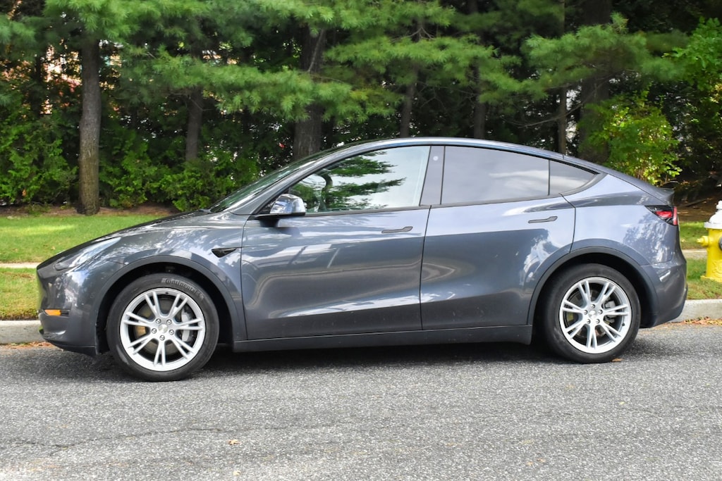 Used 2021 Tesla Model Y Long Range SUV