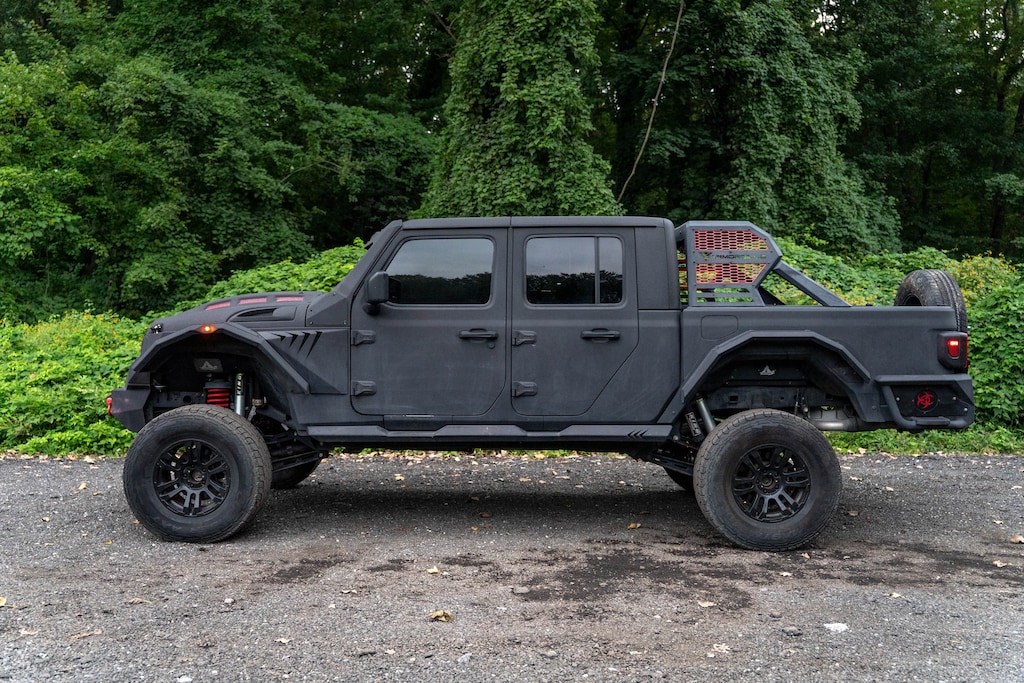 Used 2022 Jeep Gladiator Sport Truck Crew Cab