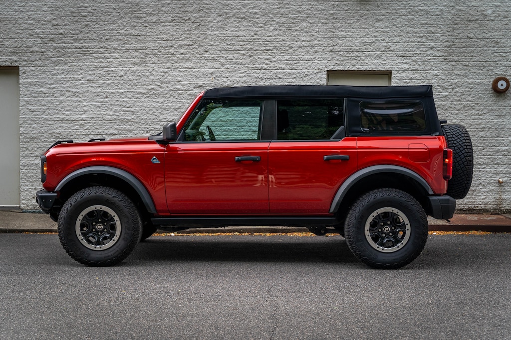 Used 2023 Ford Bronco Base Advanced SUV