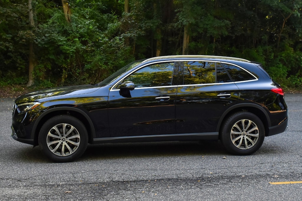 Used 2024 Mercedes-Benz GLC 300 4MATIC SUV