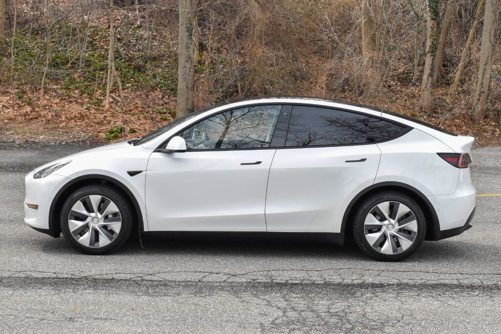 Used 0 Tesla Model Y Standard Range SUV
