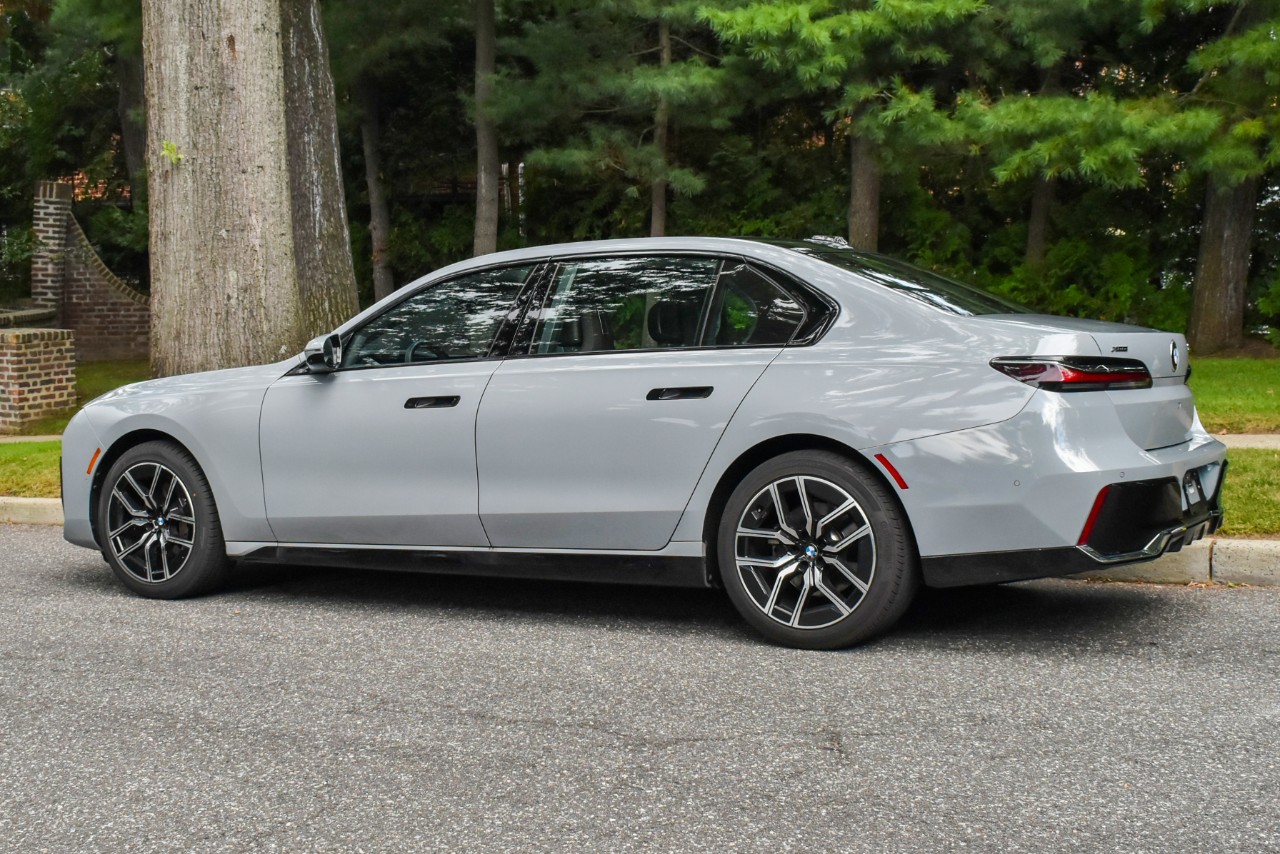 Used 2026 BMW 740i xDrive Sedan