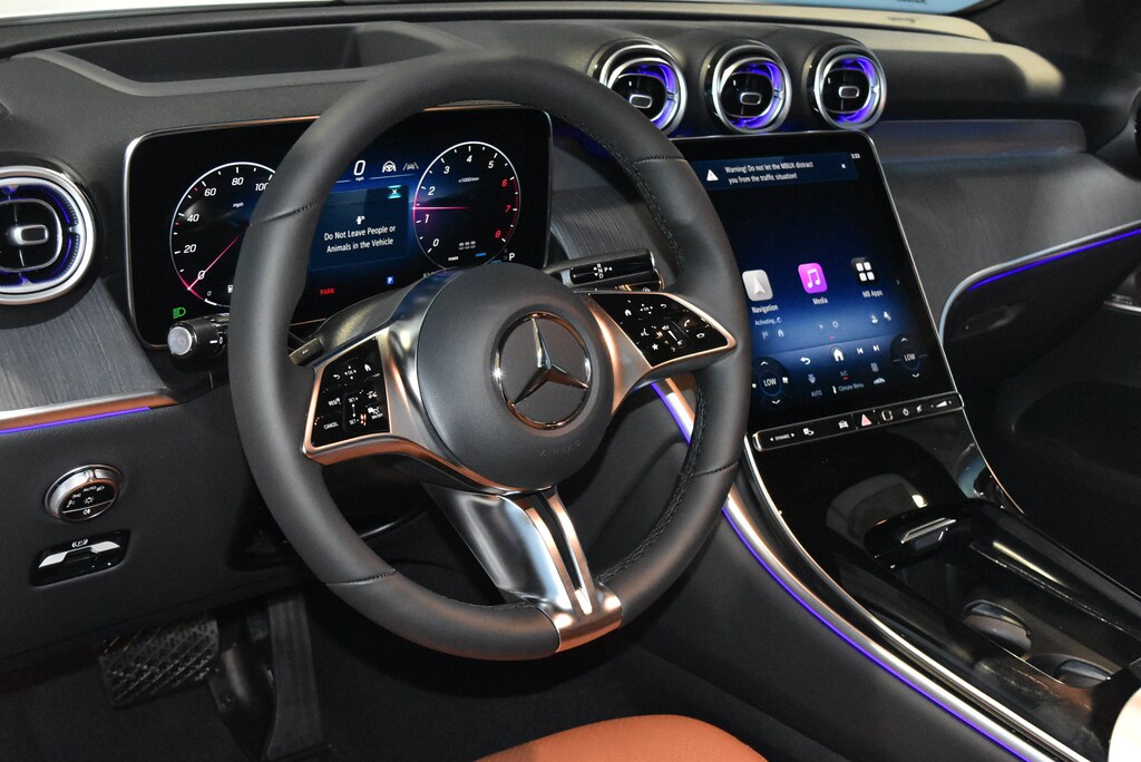 New 2027 Mercedes-Benz GLC 300 4MATIC SUV