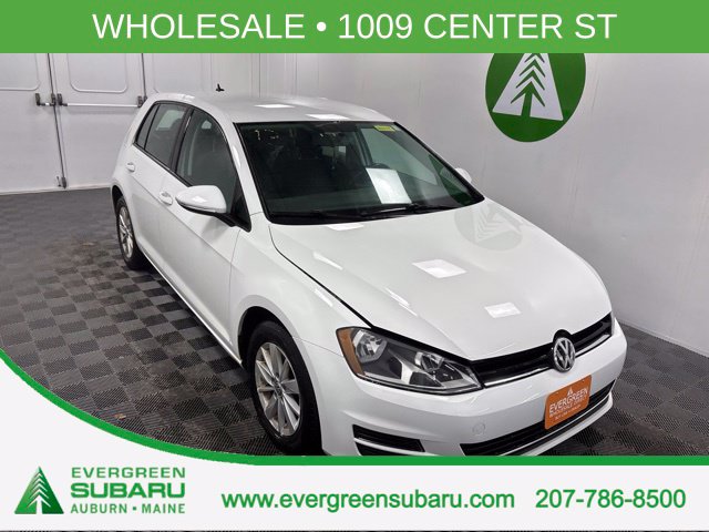 2016 Volkswagen Golf TSI S