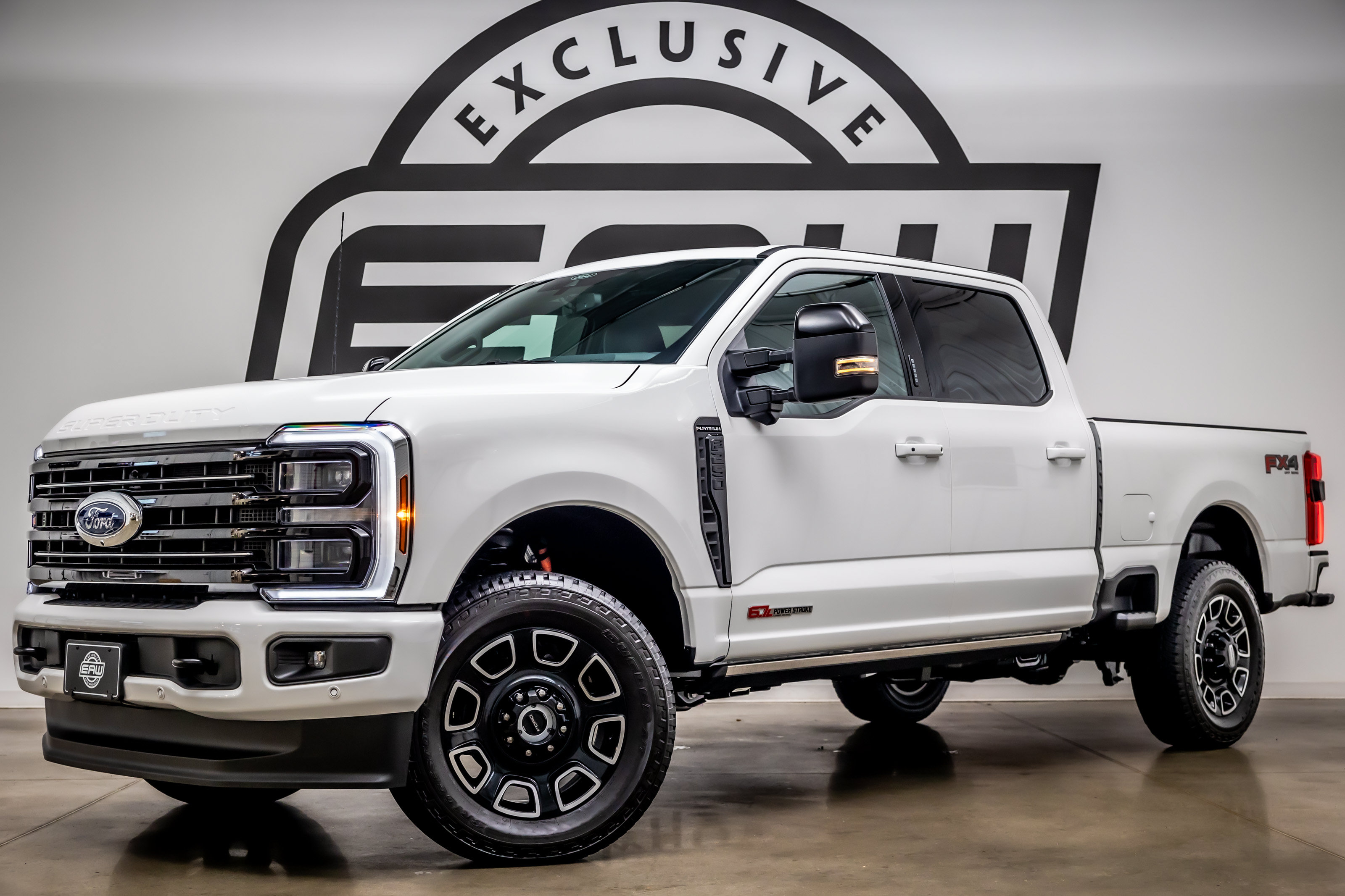 2026 Ford F-250 Platinum 4WD Crew Cab 6.75 Box Truck Crew Cab
