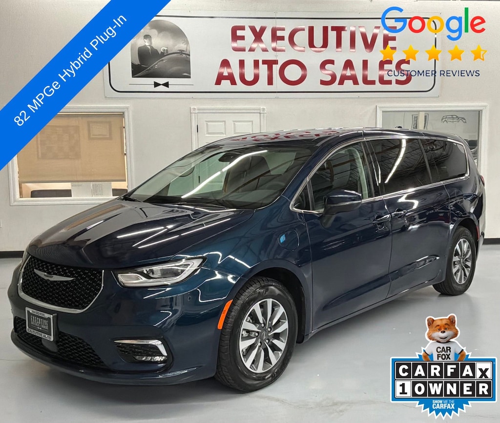 Used 2023 Chrysler Pacifica Hybrid Touring L Minivan/Van